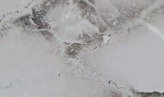 北京辦公室裝修中石材越薄越好嗎？不，板材厚度直接影響使用壽命